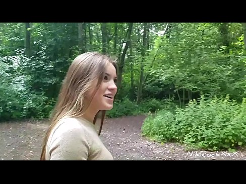 ❤️ Ik stelde Evelina foar dat wy op in iepenbier plak neuke! Se sei ja. Dan ik neukte har yn 'e kont en cum yn har mûle. Doe pikte se harsels. ❤ Moaie porno by ús fy.com-pornzog.ru ☑
